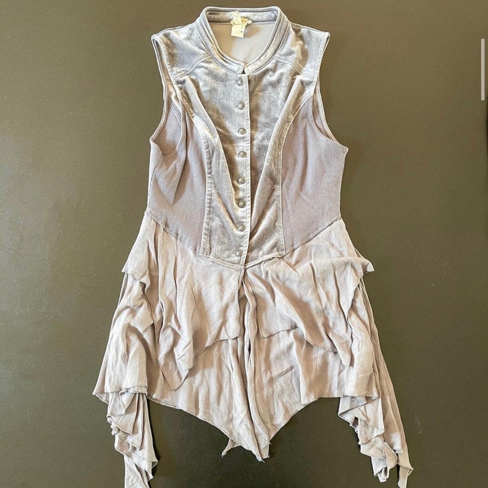 Buckle Vest